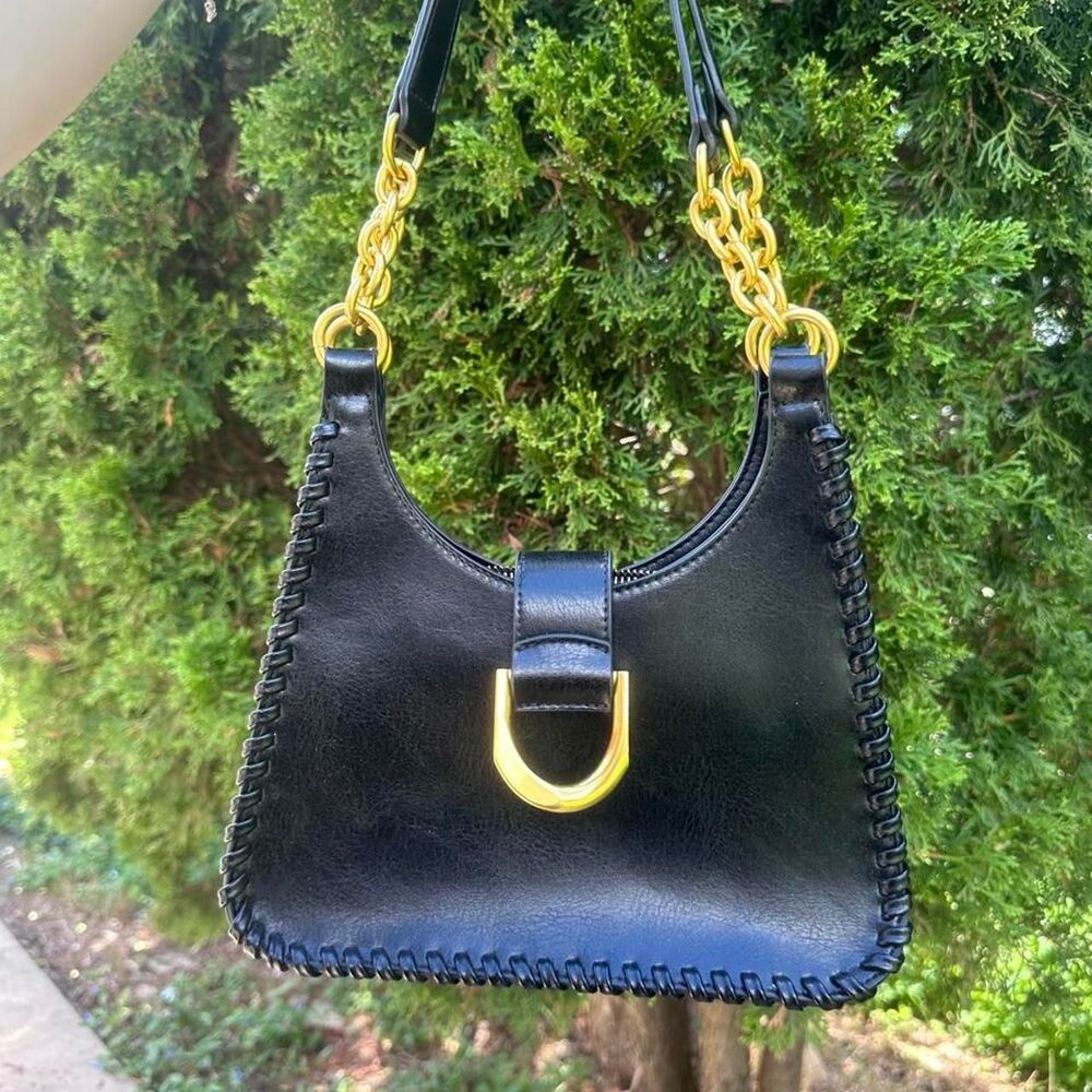 Black Purse